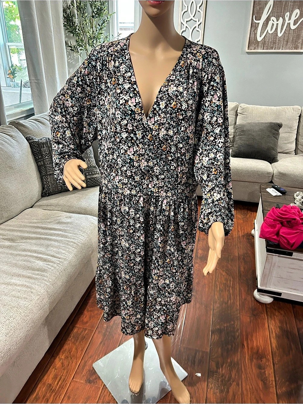 TORRID Floral Midi Dress in Black Multicolor Size 2 Like New